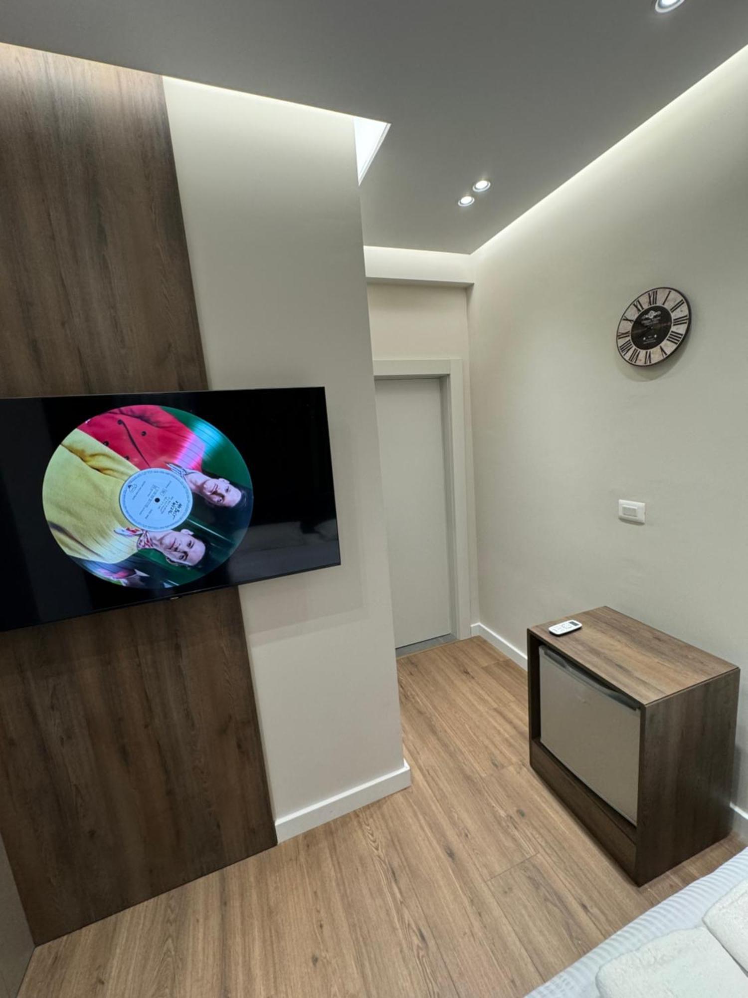 Lux Stay Tirana Exterior photo
