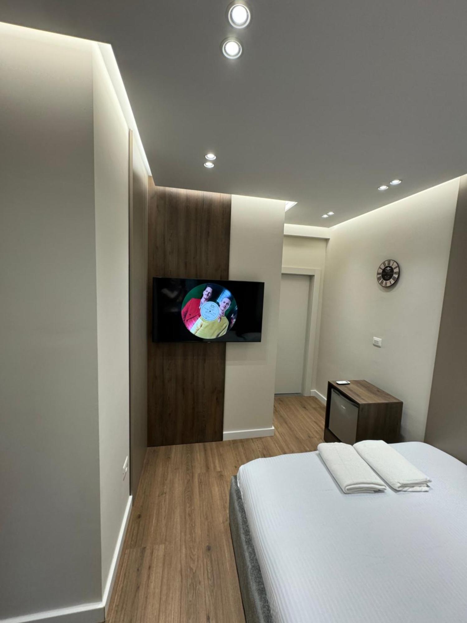 Lux Stay Tirana Exterior photo