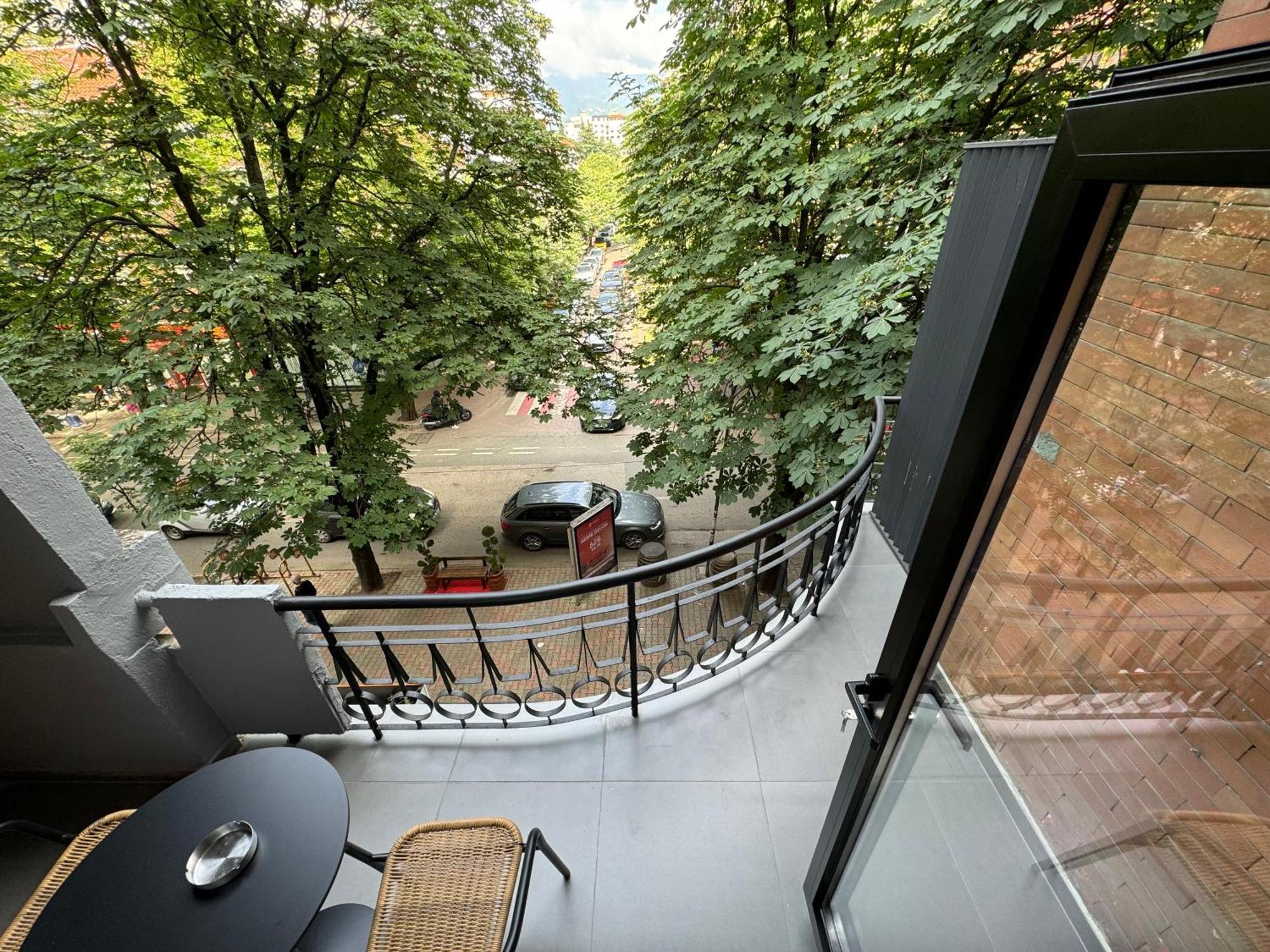 Lux Stay Tirana Exterior photo