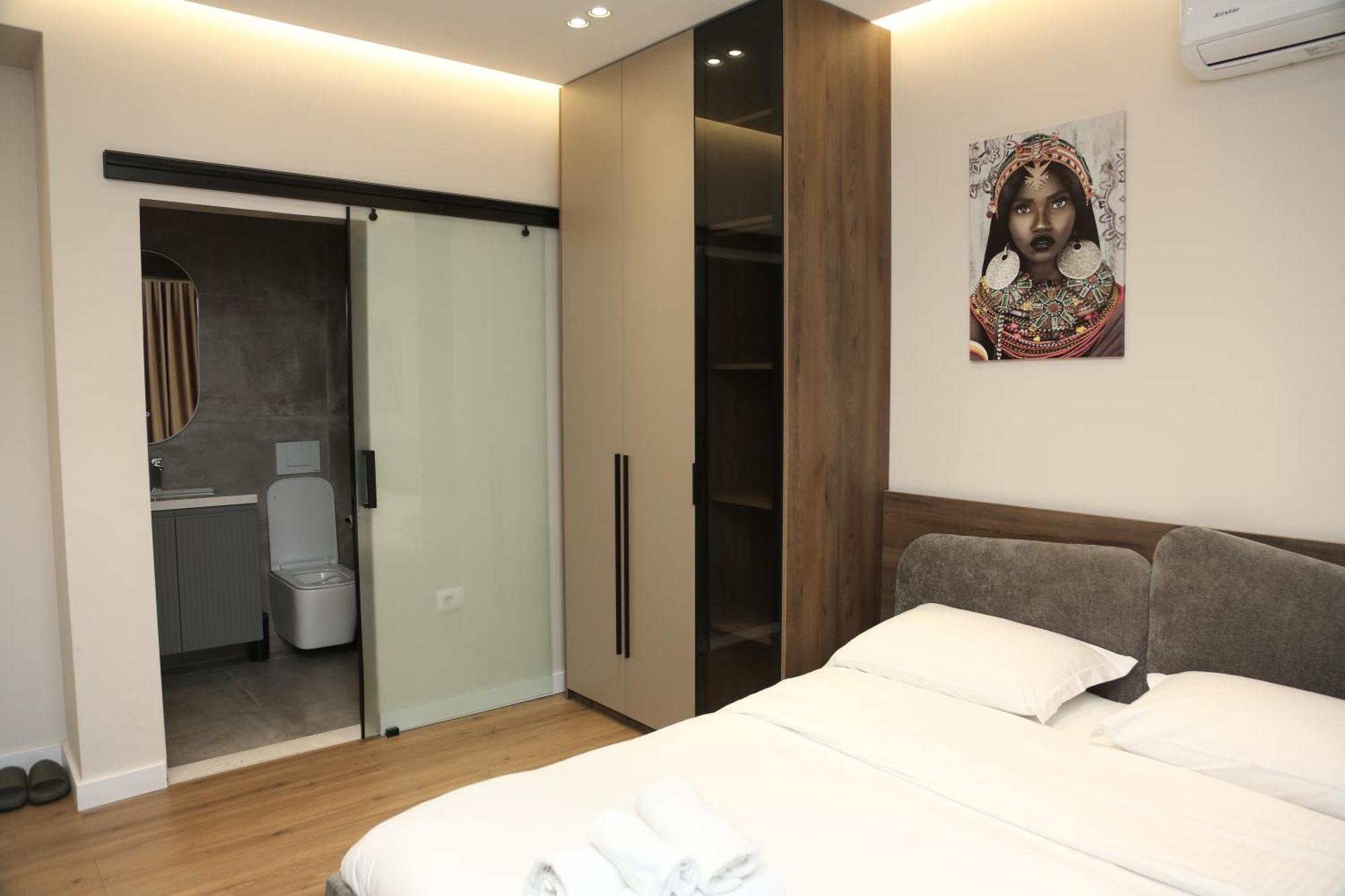 Lux Stay Tirana Exterior photo