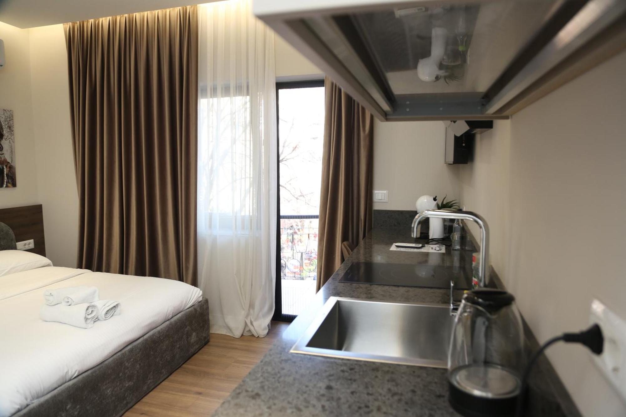 Lux Stay Tirana Exterior photo