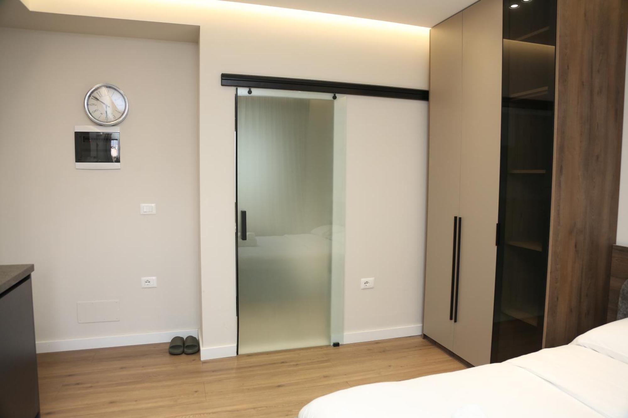 Lux Stay Tirana Exterior photo
